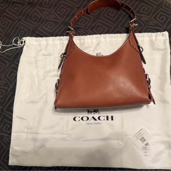 NWT Coach Cargo Shoulder Bag Burnished Amber - Picture 1 of 8